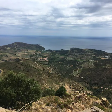 Vue Panoramique Exceptionnelle Mer, Montagne Et Village L T2 Luxueux *