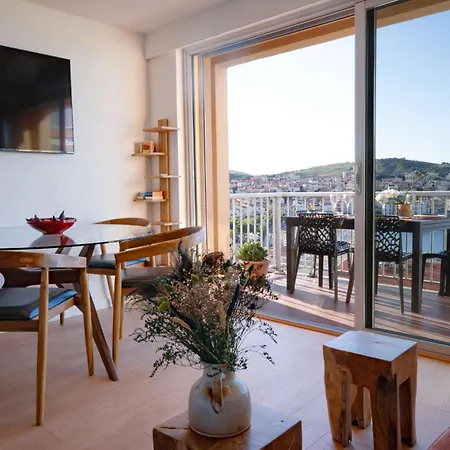 Apartman Vue Panoramique Exceptionnelle Mer, Montagne Et Village L T2 Luxueux